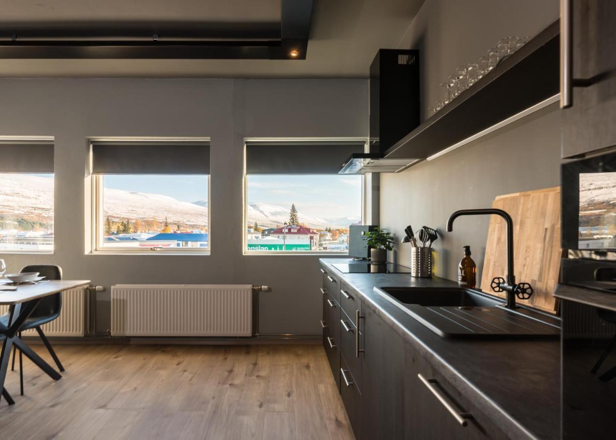 Ak Rentals, With Hot Tubs Akureyri Bagian luar foto