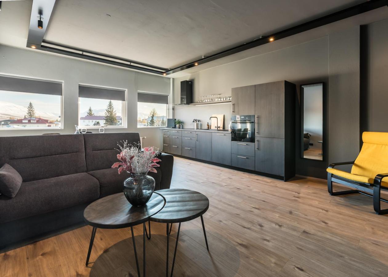 Ak Rentals, With Hot Tubs Akureyri Bagian luar foto