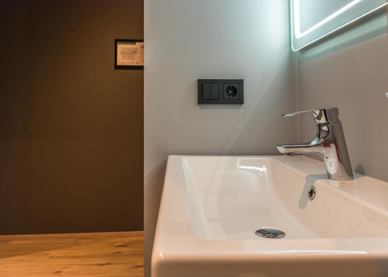 Ak Rentals, With Hot Tubs Akureyri Bagian luar foto