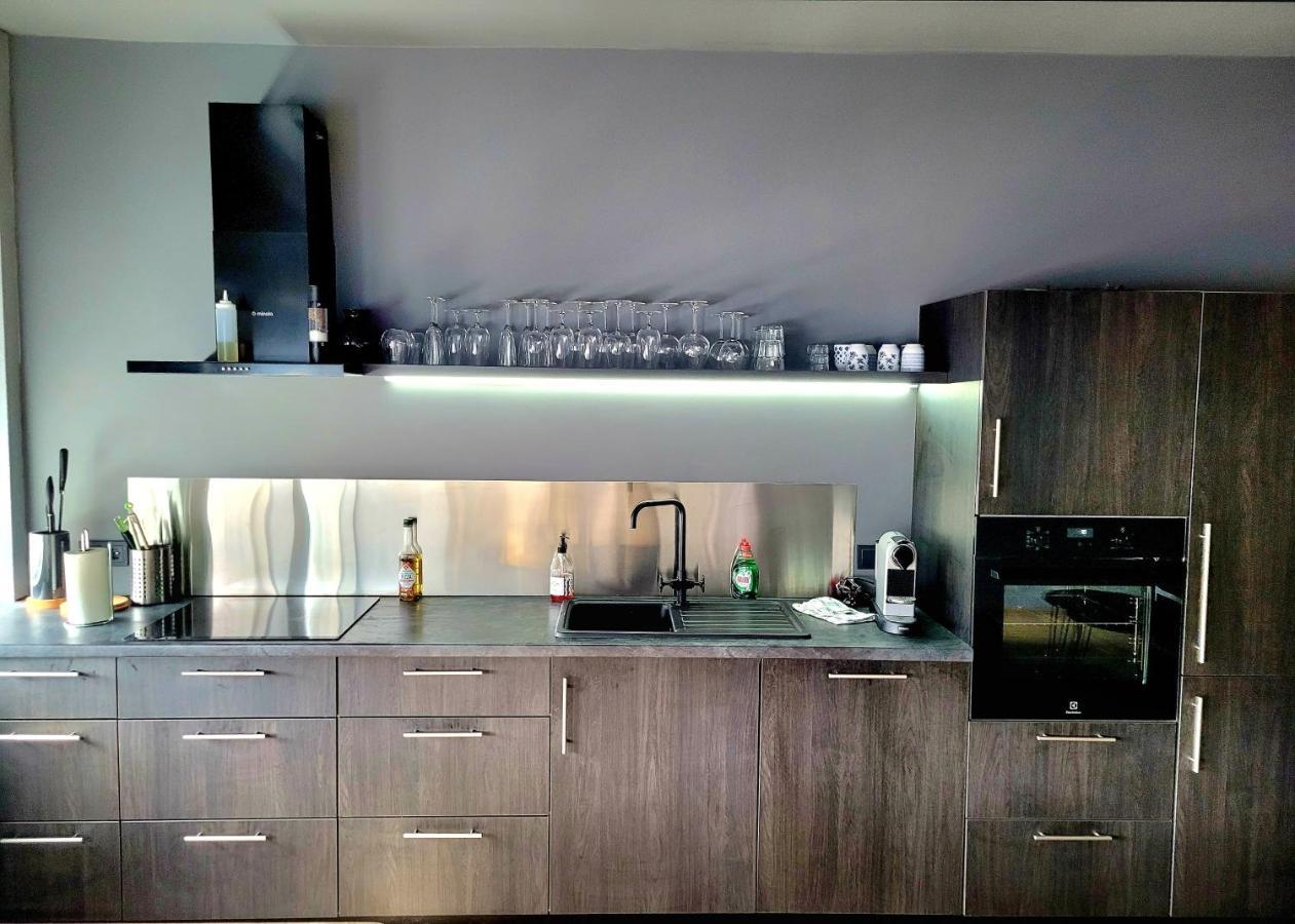 Ak Rentals, With Hot Tubs Akureyri Bagian luar foto